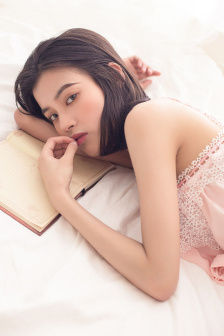 电影《偷吃》在线观看